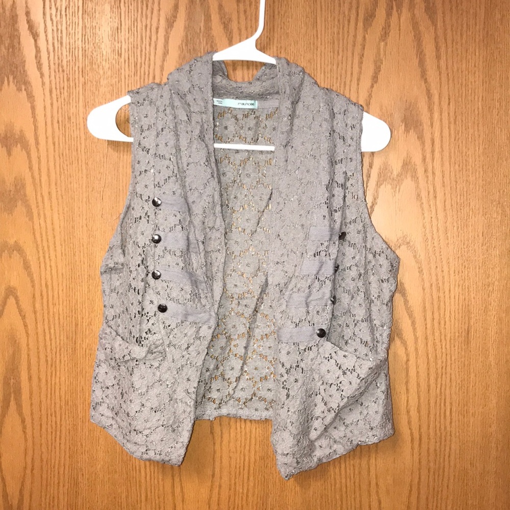 MAURICES GRAY LACE VEST